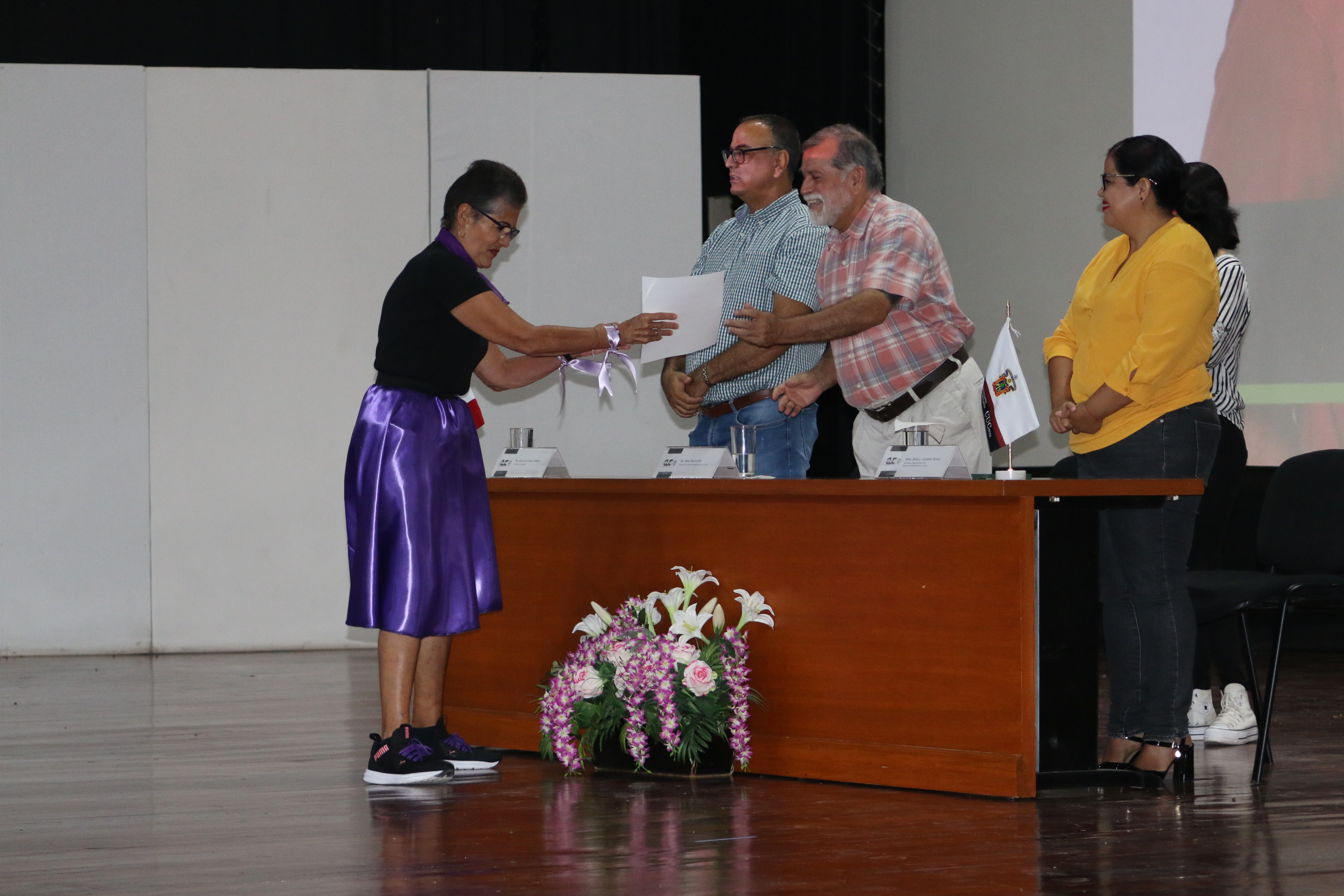 Muestran Destreza Y Logros En La Clausura De Cursos Del Suam